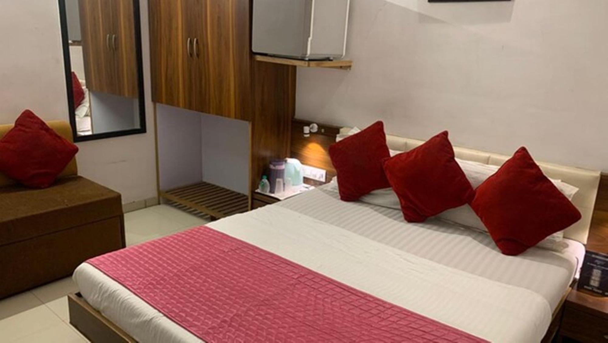 Hotel Chatako Ahmedabad Exterior foto